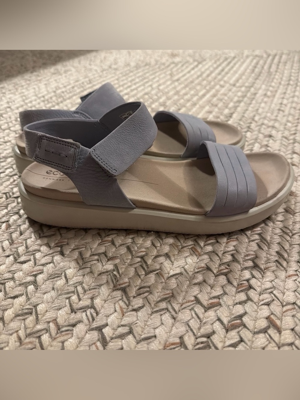 Ecco Women's Light Gray Leather Velcro Strap Sandals